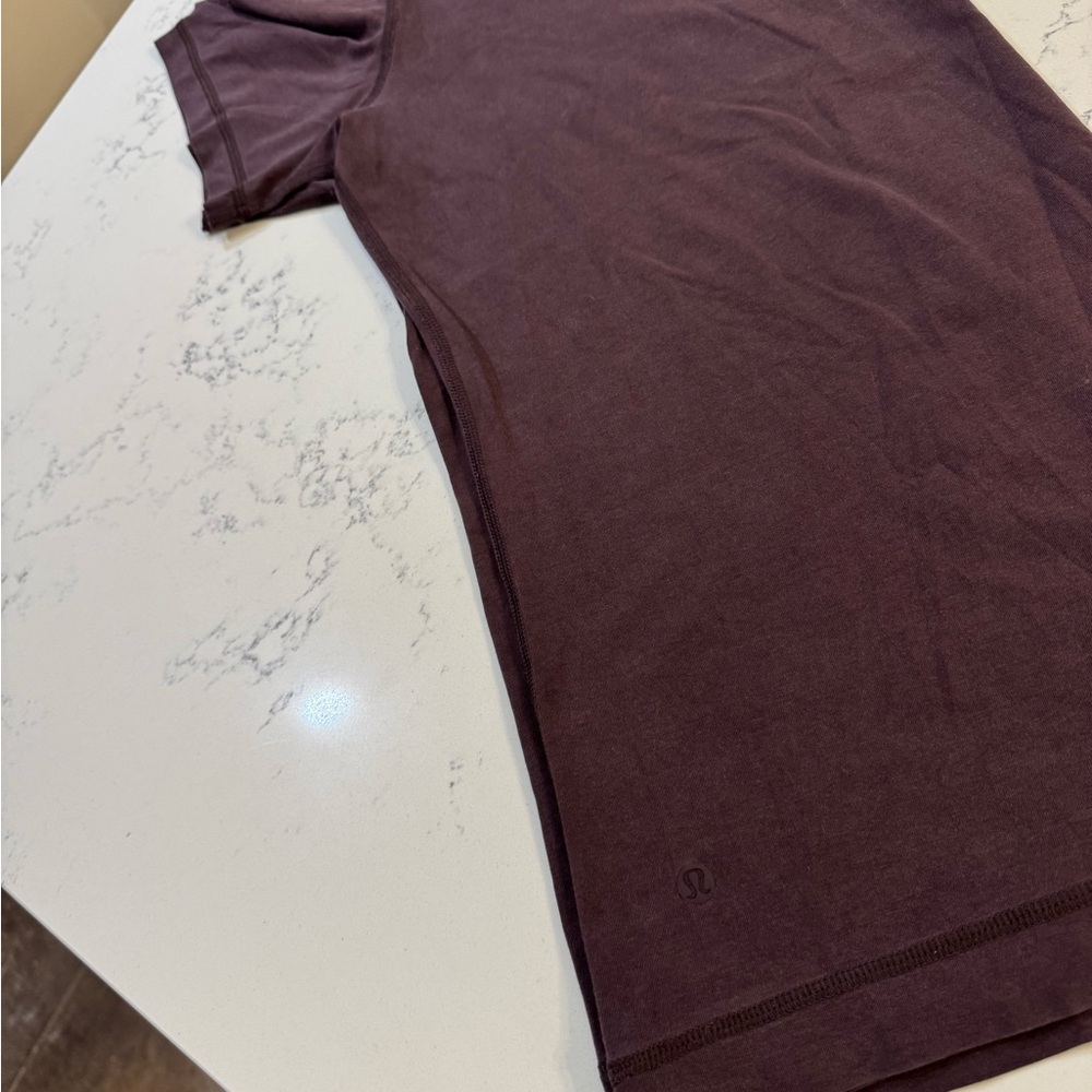 Lululemon Classic Brown Men's T-Shirt - Picture 3 of 3